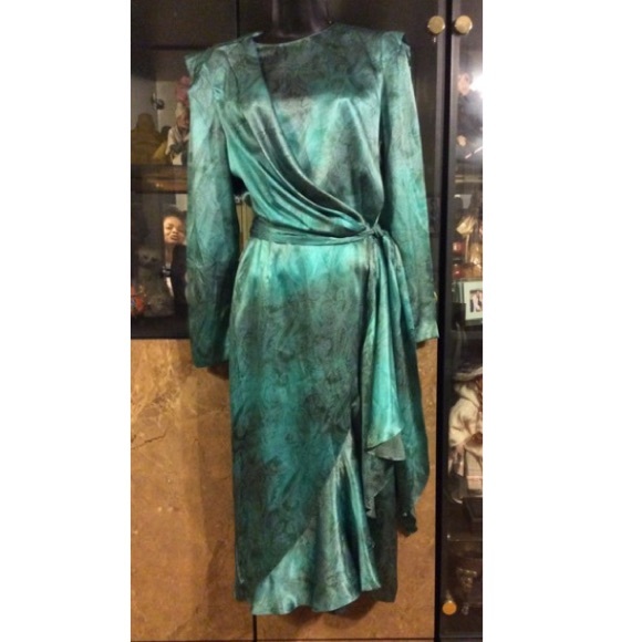 Louis Feraud Vintage Flutter Faux Wrap Dress - Picture 7 of 8